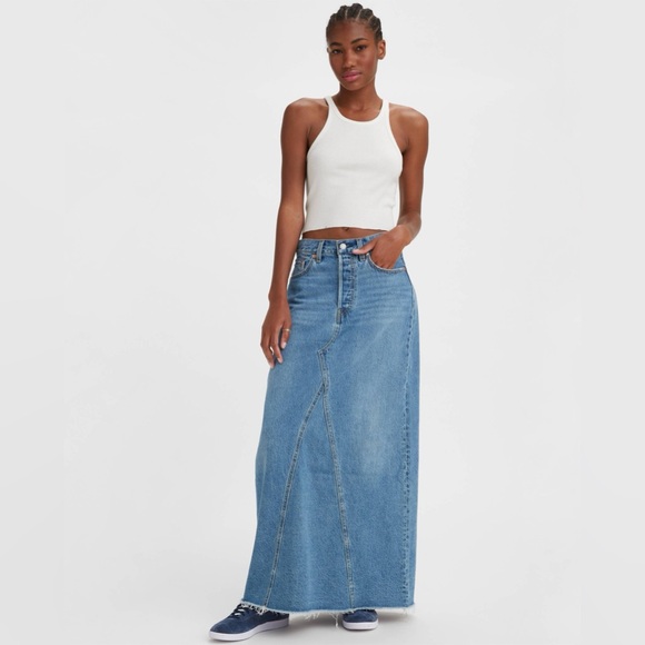 Levi’s long Jean skirt size 29 - Picture 1 of 8